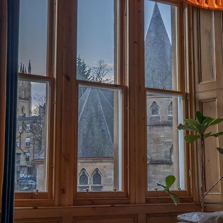 Апартаменты 2 Bed In Great Location 15-20 Minutes Walk To Sec Глазго Экстерьер фото